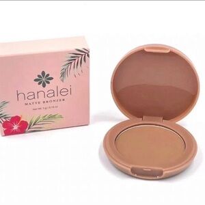 Hanalei Matte Bronzer, full size, 5g/ 0.18oz. Cruelty free!
